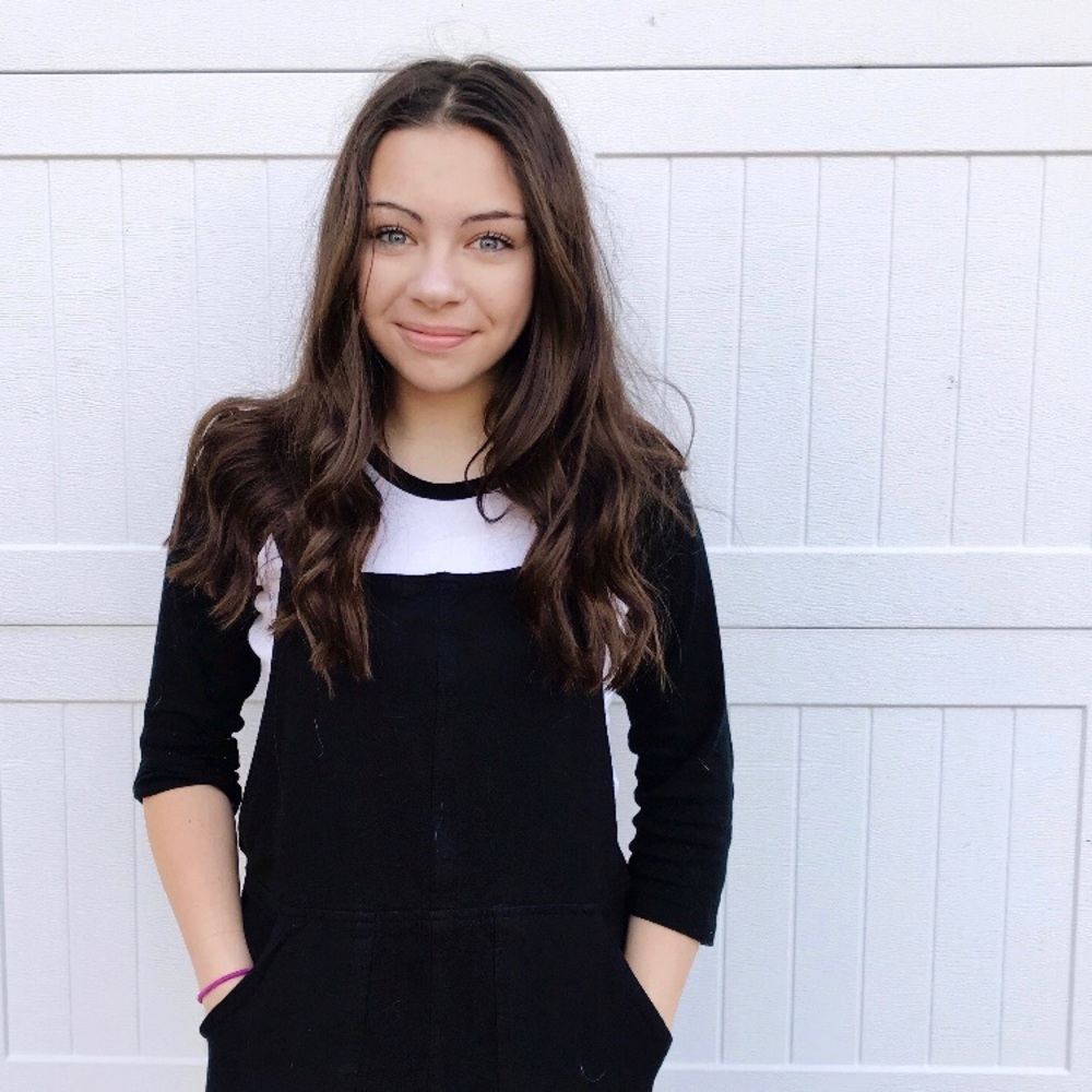 Meet your Posher, Brooke